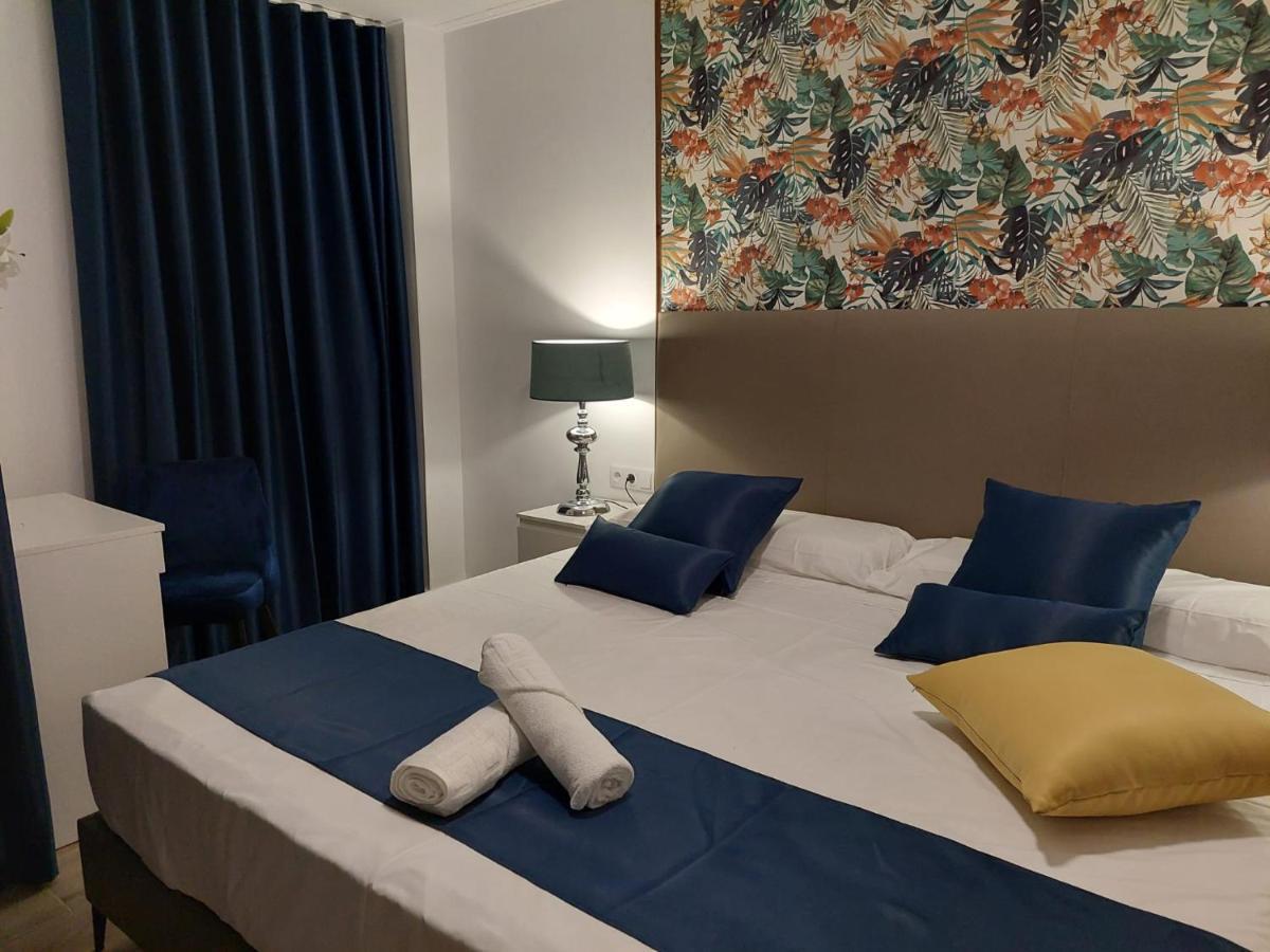 Hostal Garden Rous Paiporta Exterior foto